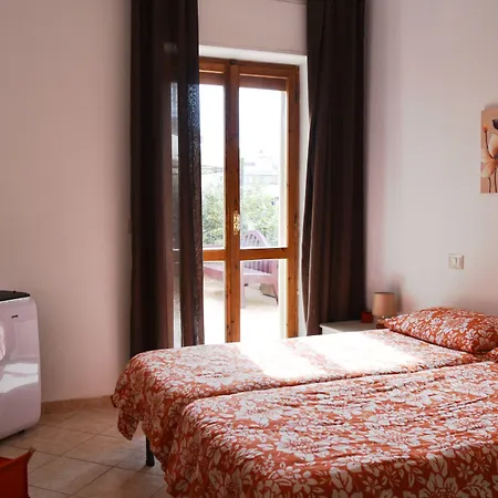 住宿加早餐酒店 In Centro 阿尔盖罗